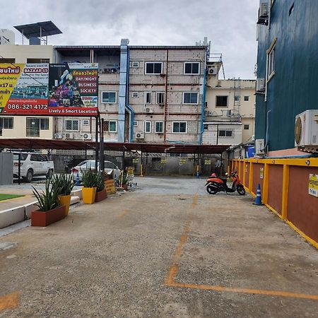 The Pattaya Sports Hub Hotel Exterior foto